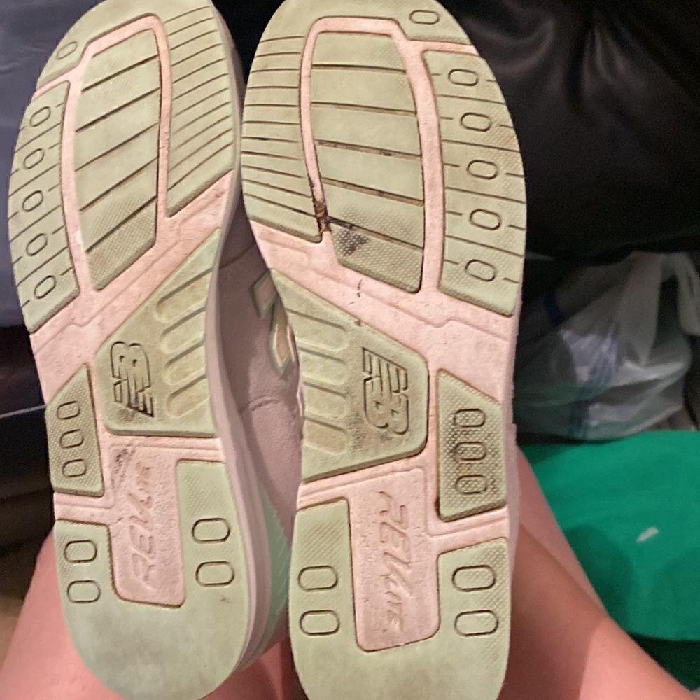 Used New Balance Womens 697 WL697PTT Mint Green Shoe - Picture 6 of 7
